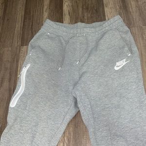 Men Nike sweats